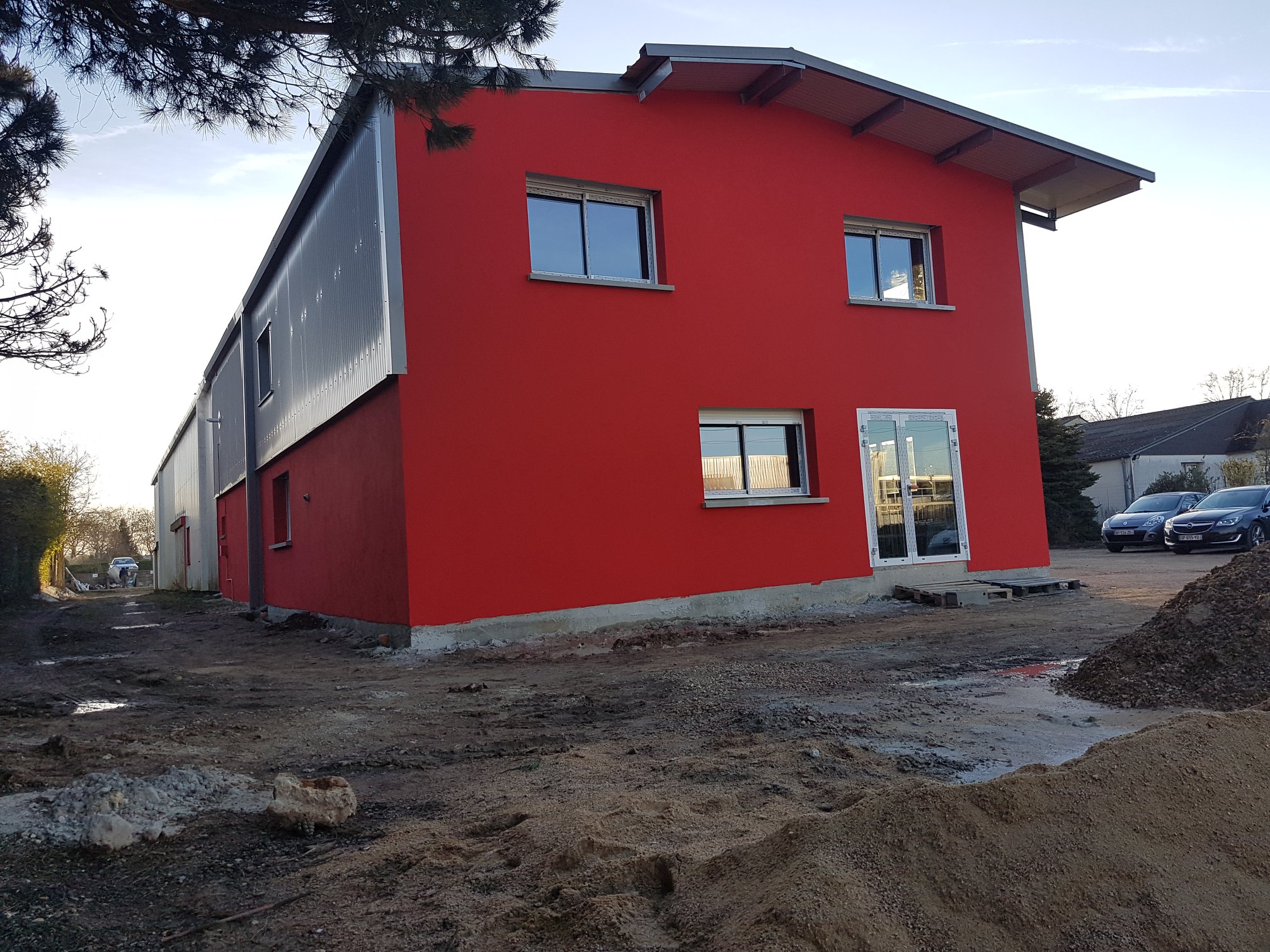 Travaux d’agrandissement d’un bâtiment industriel à Ballan-Miré