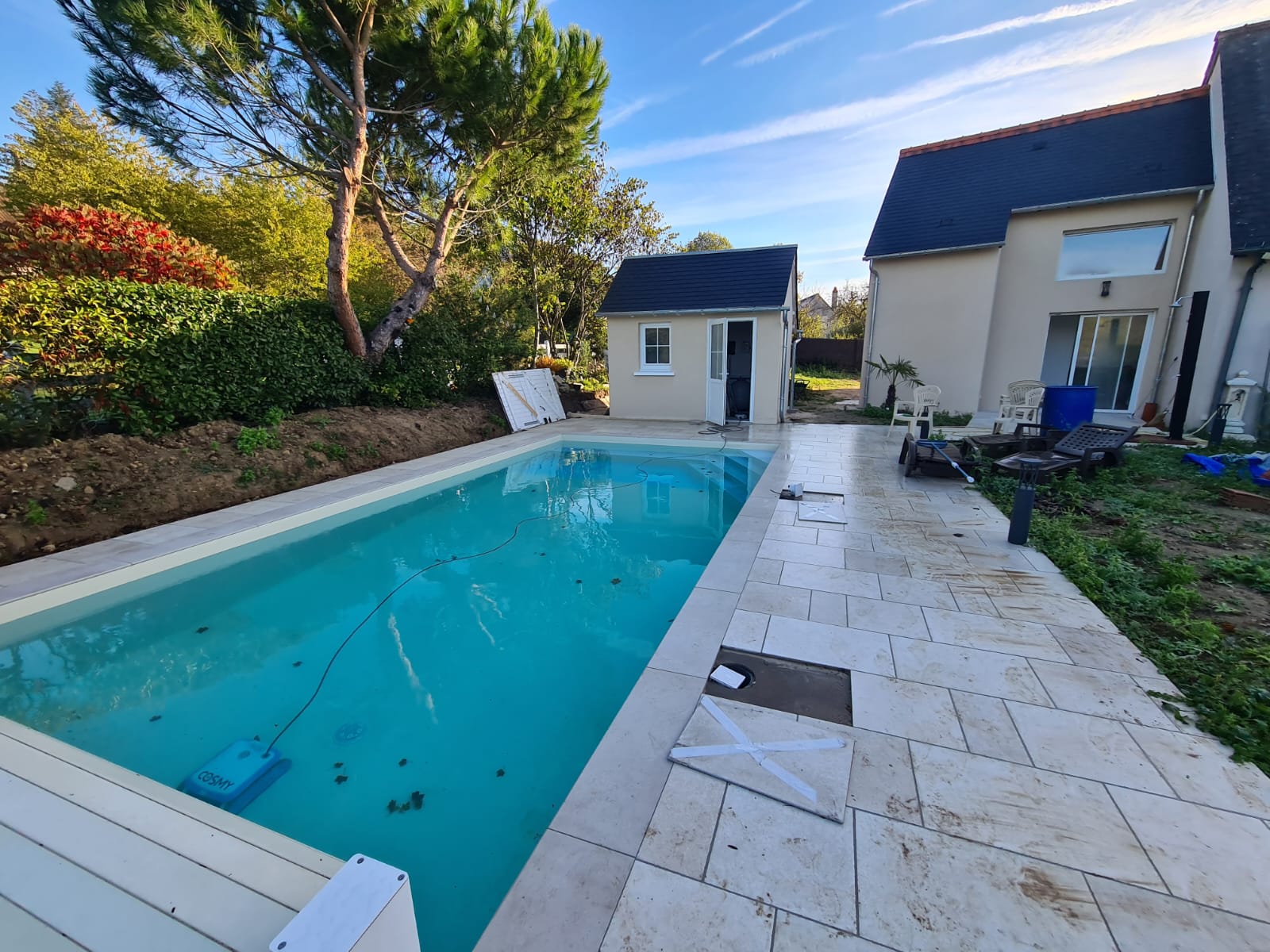 Construction d’une piscine avec son local technique à Vernou sur Brenne